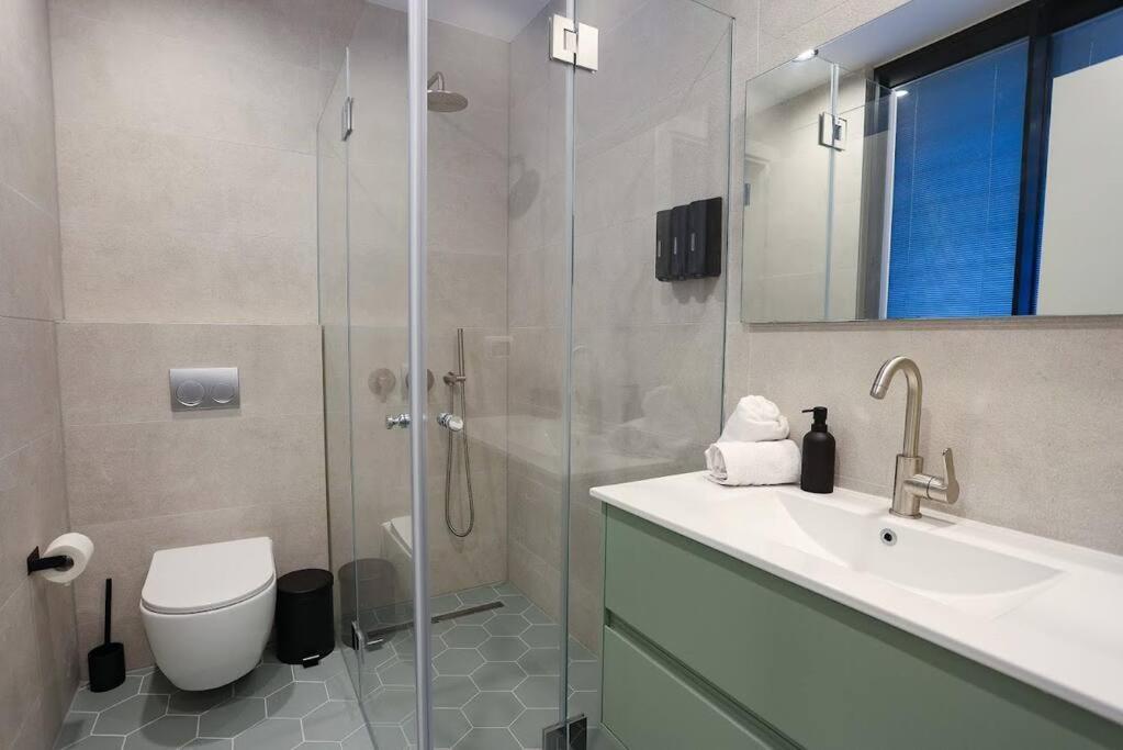 Luxury 2bd 19 * Tel Aviv