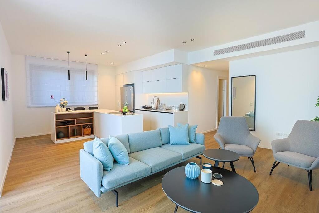 Apartment Luxury 2bd 19 Tel Aviv